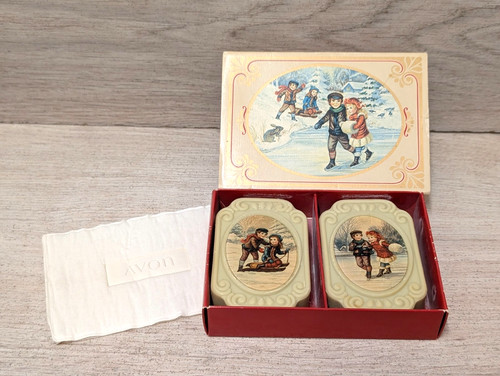 Vintage avon winter frolics - winter,