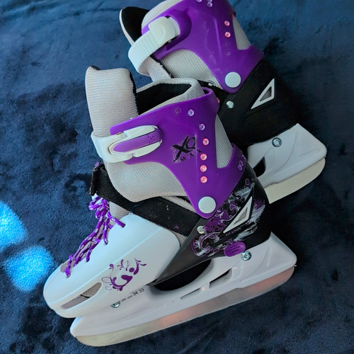 Max adjustable youth ice - max,