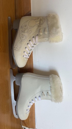 Ice skating - ice,