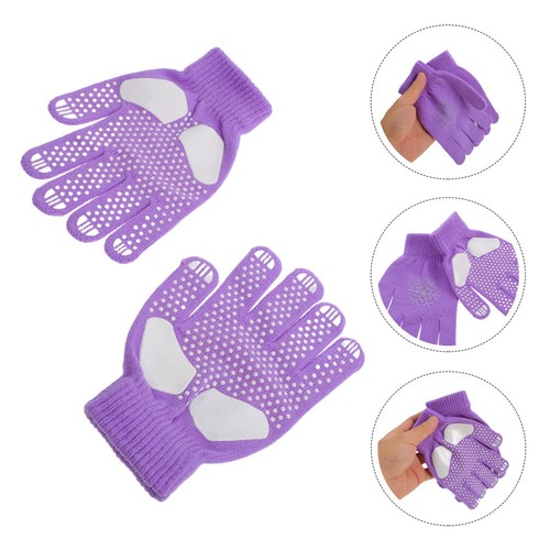 Pair ice skating gloves - 1,